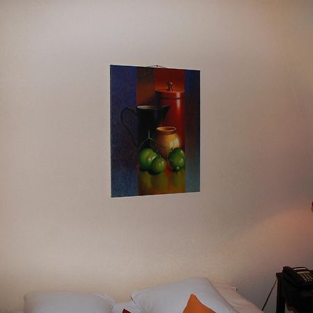 Hostellerie De Geneve Vevey Luaran gambar