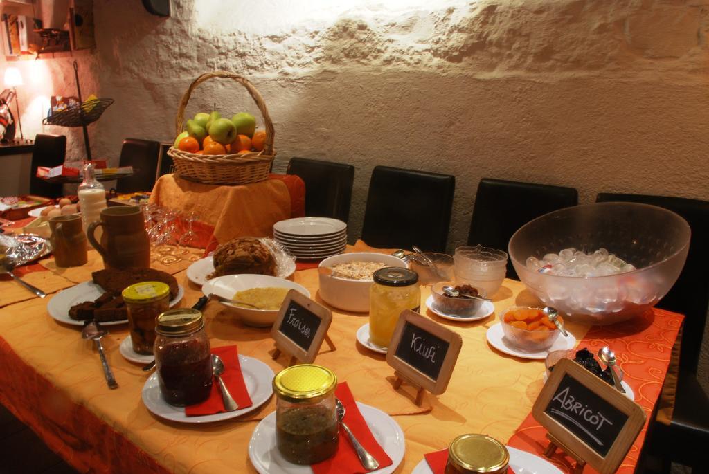 Hostellerie De Geneve Vevey Luaran gambar