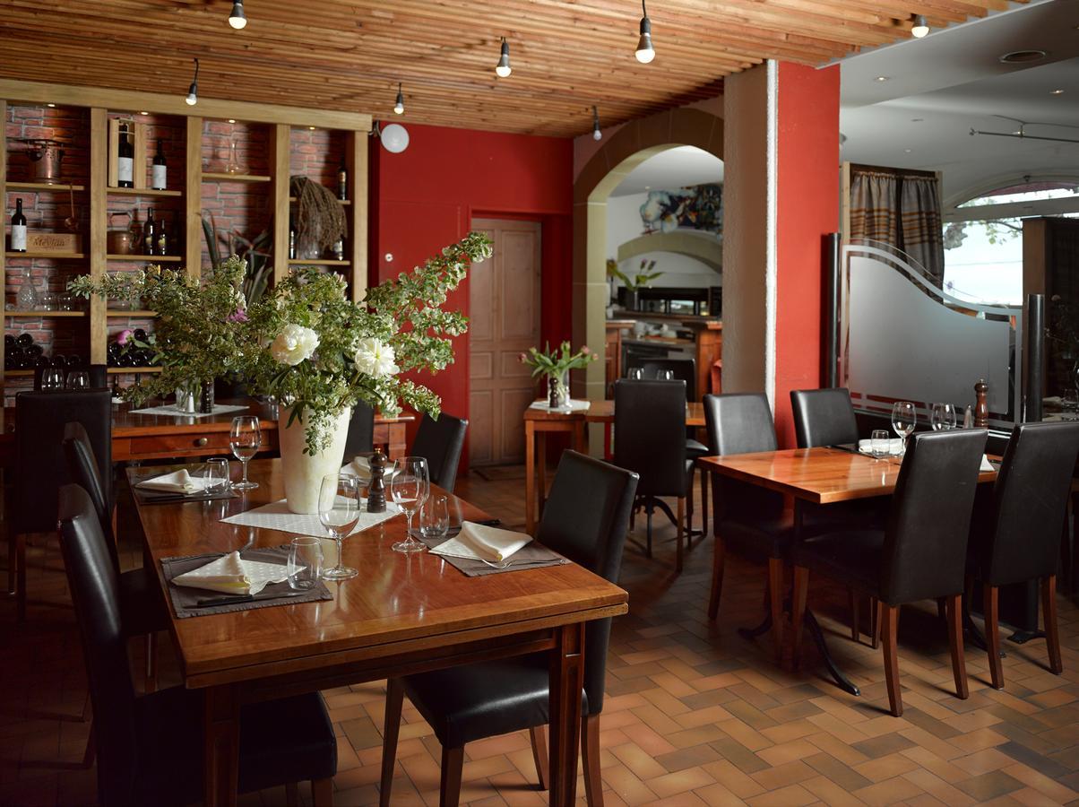 Hostellerie De Geneve Vevey Luaran gambar